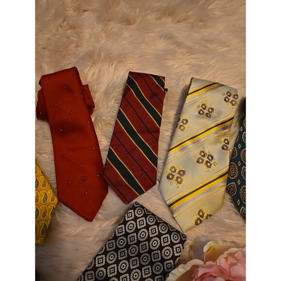 Lot Of Mixed Brand Neck Tie Men's 9pc - Picture 3 of 10